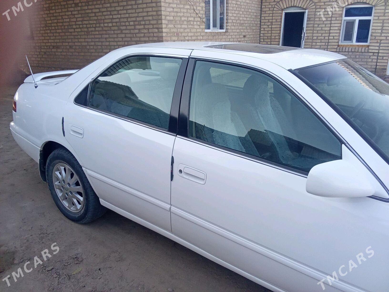 Toyota Camry 1997 - 140 000 TMT - Туркменгала - img 2