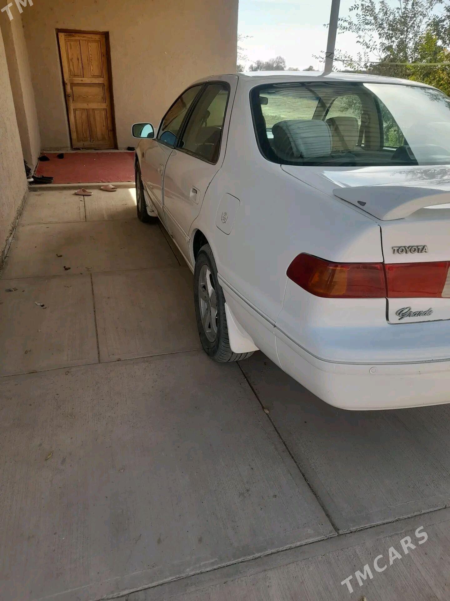 Toyota Camry 1999 - 120 000 TMT - Akdepe - img 2