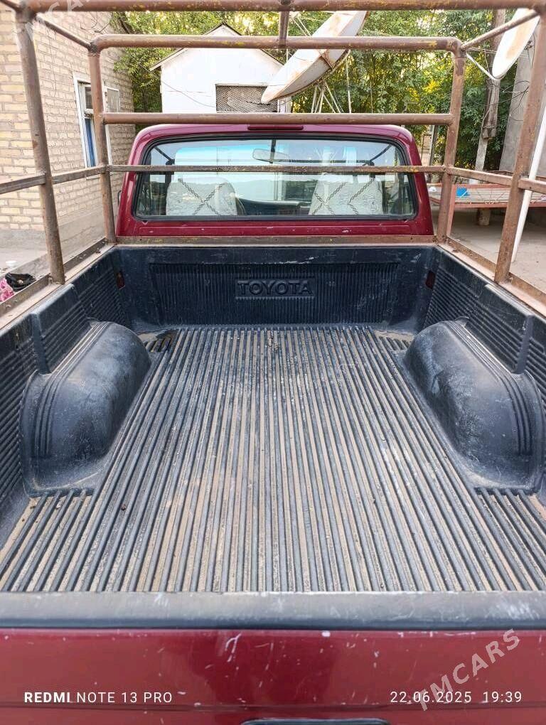 Toyota Tacoma 1997 - 85 000 TMT - Мары - img 3