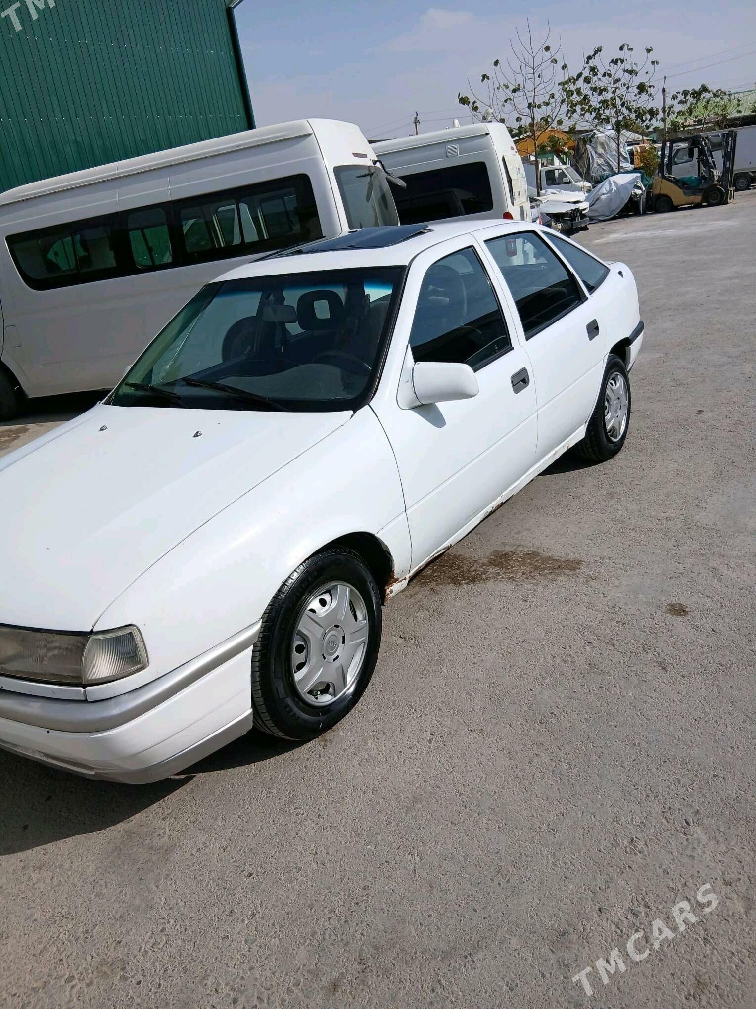 Opel Vectra 1992 - 28 000 TMT - Änew - img 3