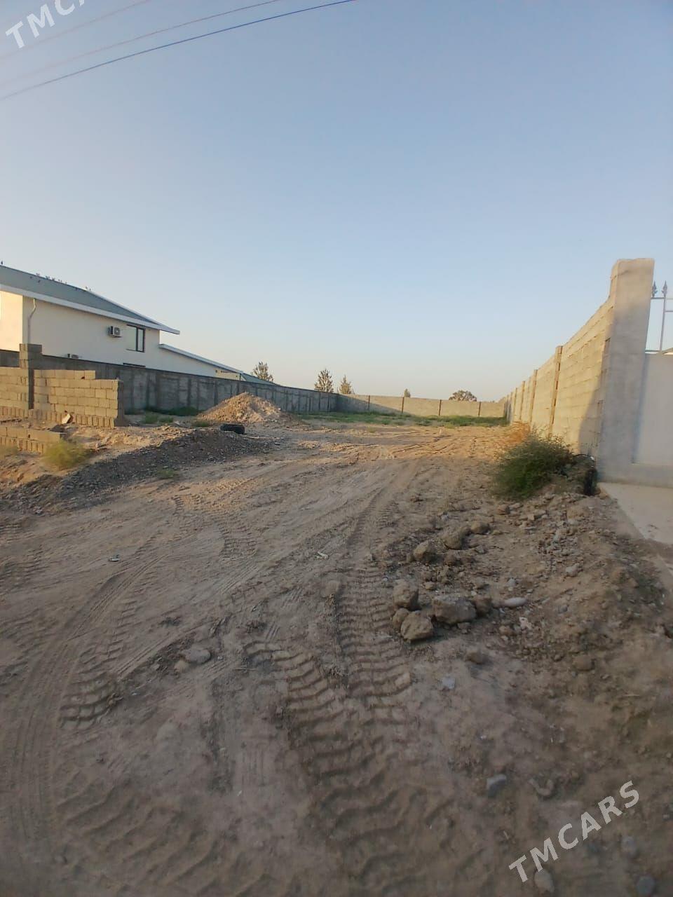 mellek yer bagyrda - Багир - img 5