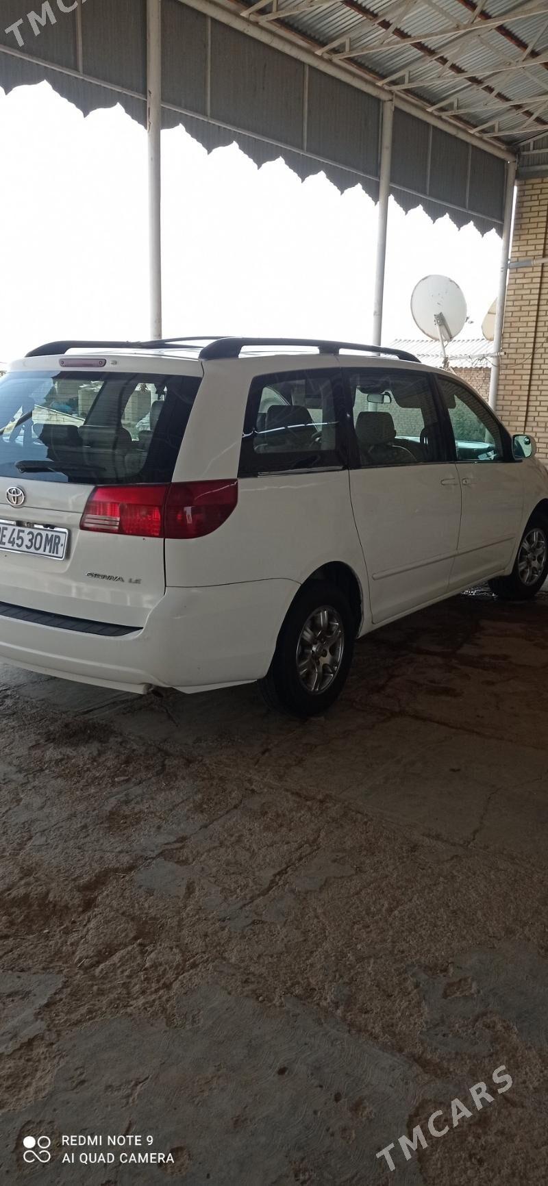 Toyota Sienna 2004 - 180 000 TMT - Мары - img 3