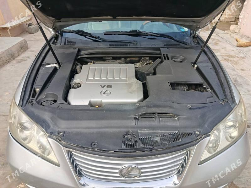 Lexus ES 350 2009 - 240 000 TMT - Бузмеин - img 1