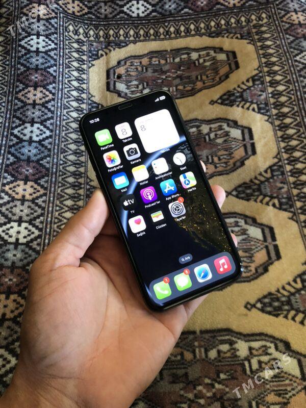 iPhone X - Mary - img 1