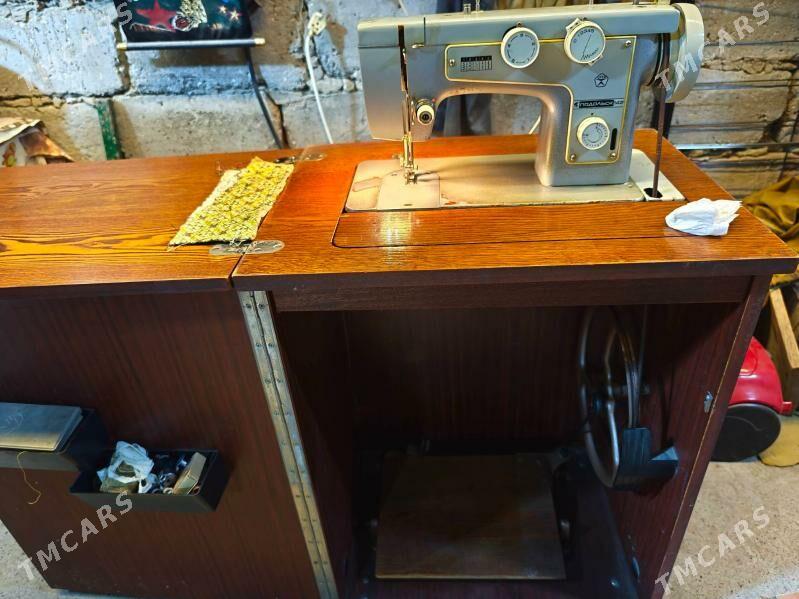 dikin mashyn Padolsk - Aşgabat - img 1