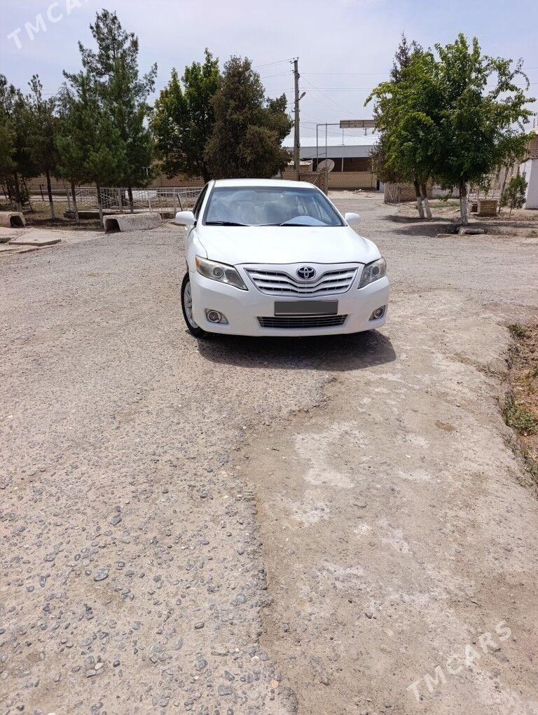 Toyota Camry 2010 - 185 000 TMT - Мары - img 7