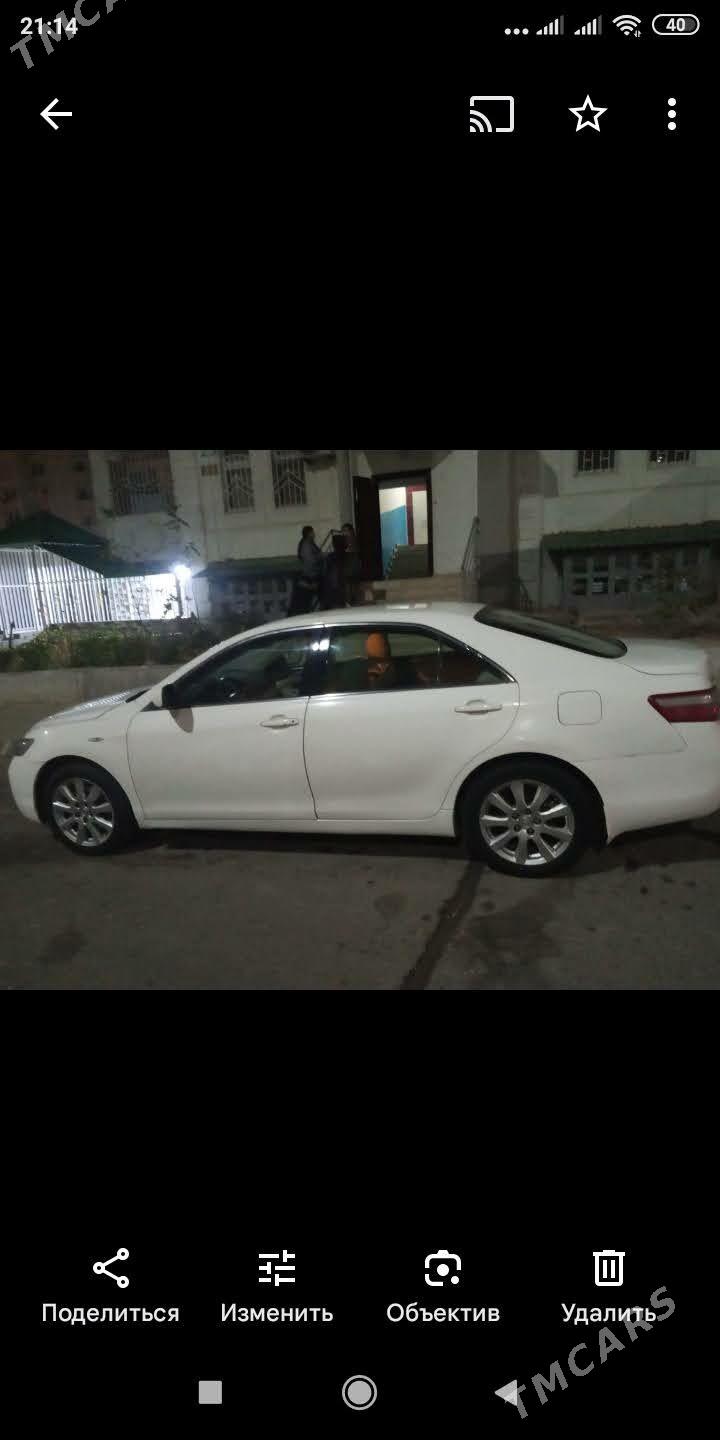 Toyota Camry 2010 - 145 000 TMT - 9 мкр - img 1