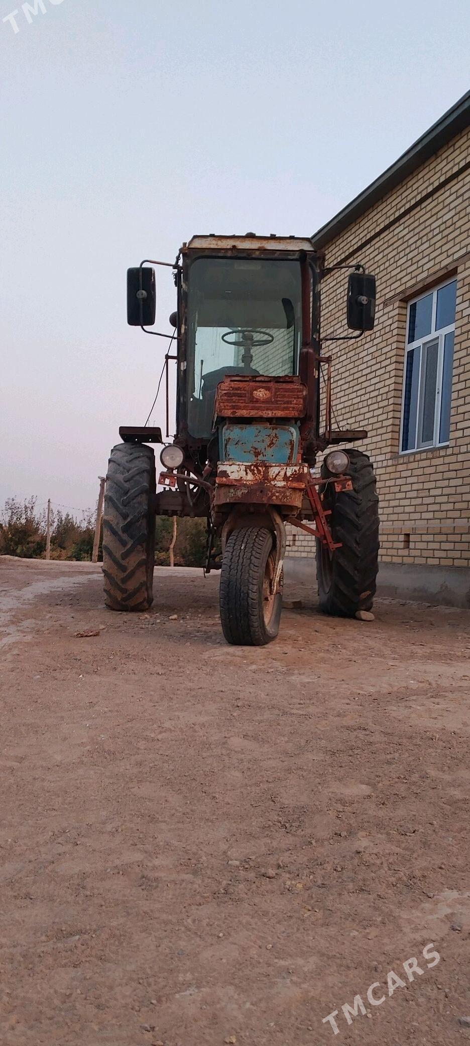 MTZ T-28 1993 - 30 000 TMT - Mary - img 1