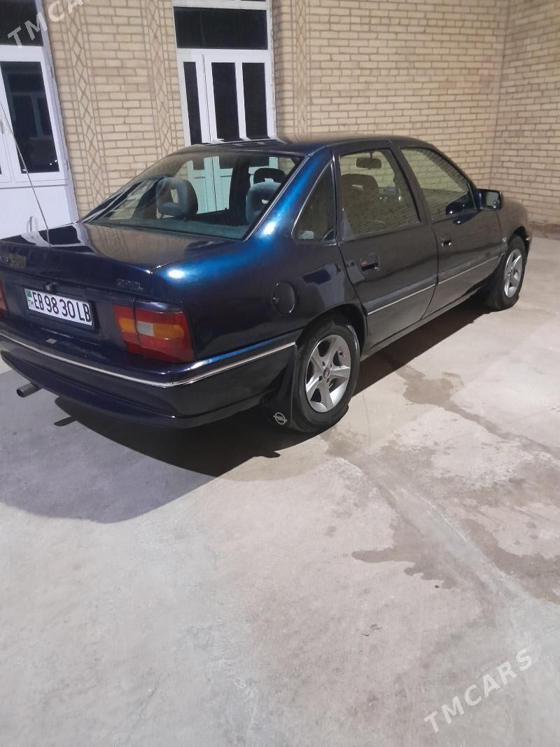 Opel Vectra 1994 - 40 000 TMT - Чарджоу - img 6