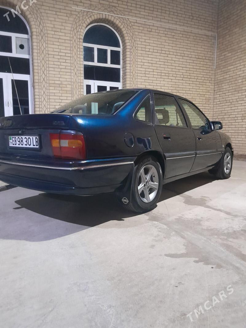 Opel Vectra 1994 - 40 000 TMT - Чарджоу - img 5
