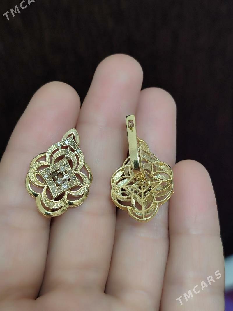 gyzyl gulakalka - Parahat 2 - img 2