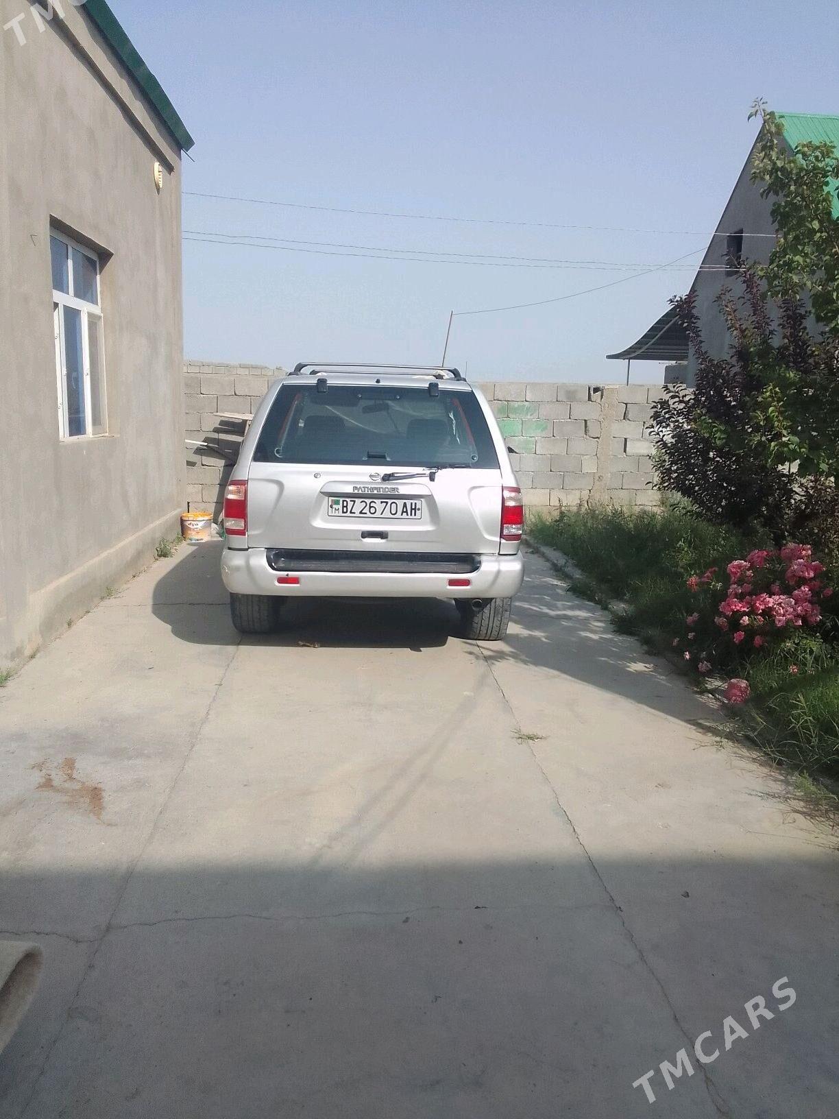 Nissan Pathfinder 2002 - 65 000 TMT - Gökdepe - img 4