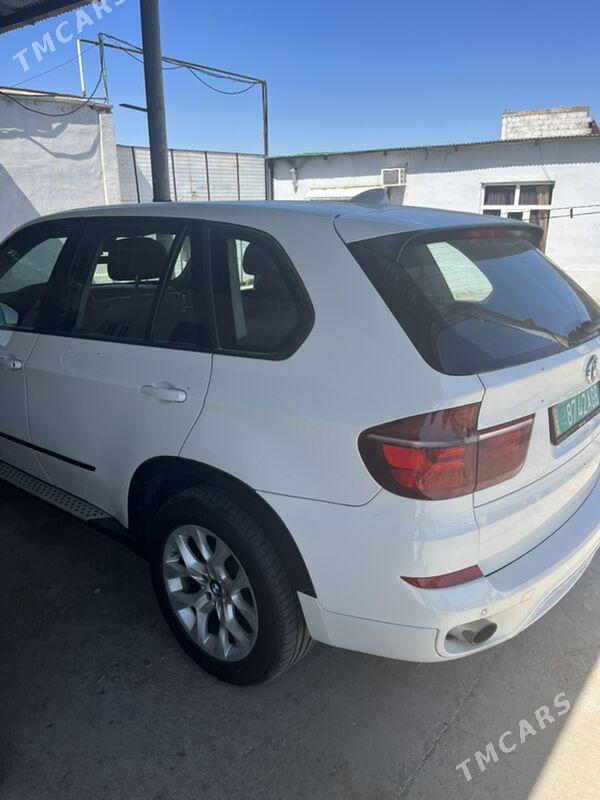 BMW X5 2011 - 260 000 TMT - Ашхабад - img 2