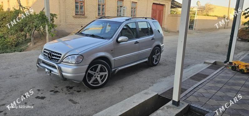 Mercedes-Benz ML350 2001 - 90 000 TMT - Туркменабат - img 2