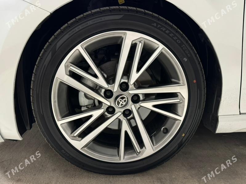 Toyota Camry 2025 - 555 000 TMT - Änew - img 6