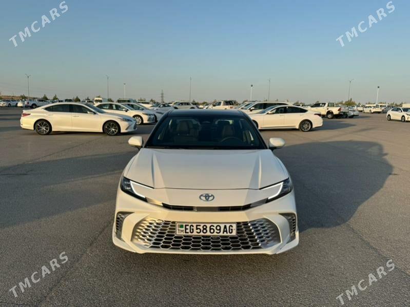 Toyota Camry 2025 - 555 000 TMT - Änew - img 5
