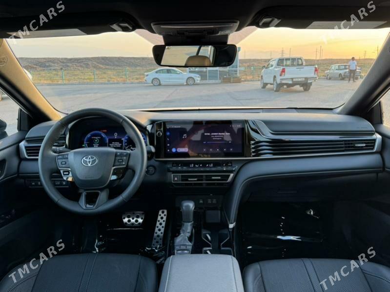 Toyota Camry 2025 - 555 000 TMT - Änew - img 7