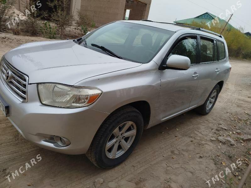 Toyota Highlander 2010 - 330 000 TMT - Кёнеургенч - img 4