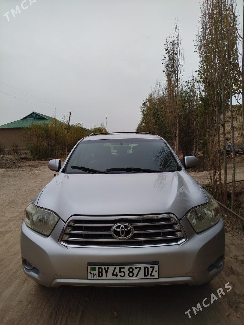 Toyota Highlander 2010 - 330 000 TMT - Кёнеургенч - img 1