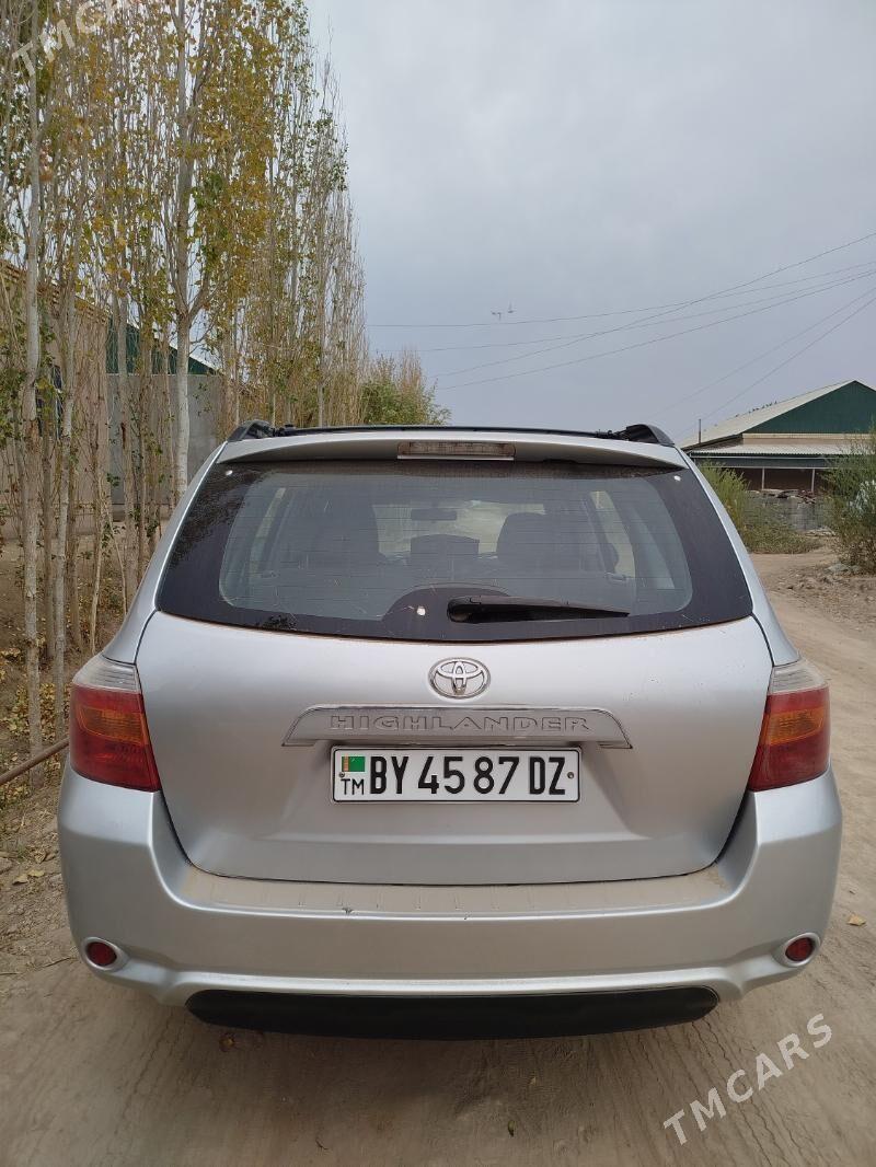 Toyota Highlander 2010 - 330 000 TMT - Кёнеургенч - img 2