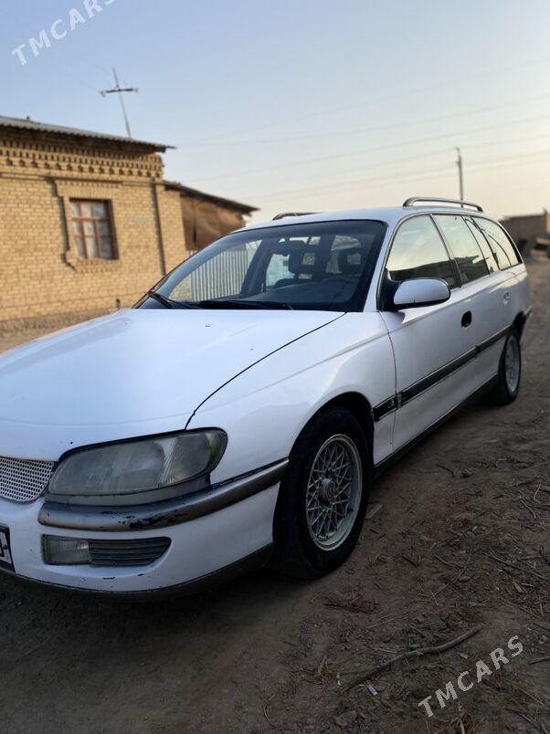 Opel Omega 1996 - 26 000 TMT - Sakar - img 3