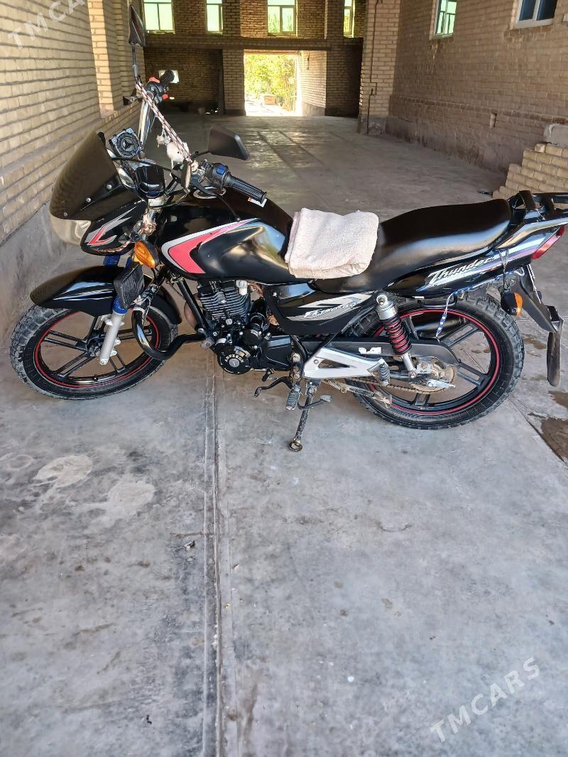 Fekon FK200-14G 2015 - 22 000 TMT - Дянев - img 2