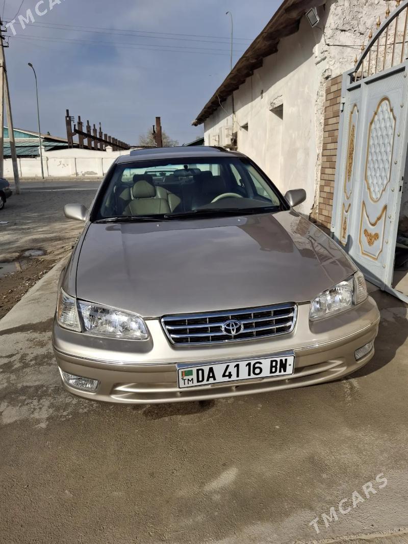 Toyota Camry 1998 - 130 000 TMT - Гызыларбат - img 3