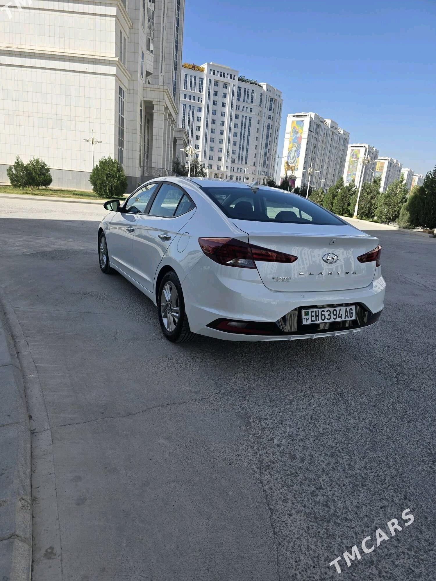 Hyundai Elantra 2019 - 200 000 TMT - Aşgabat - img 2