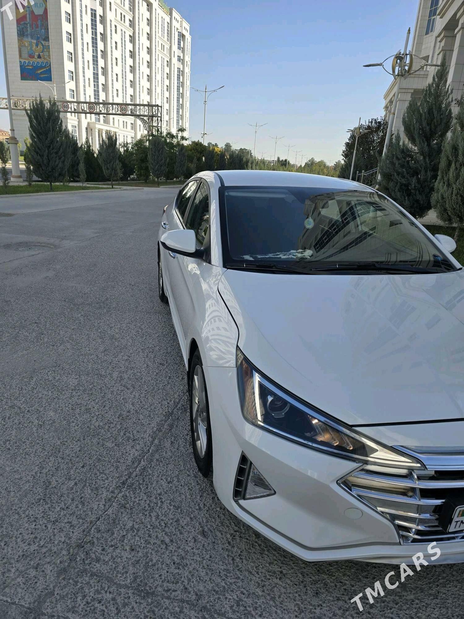 Hyundai Elantra 2019 - 200 000 TMT - Aşgabat - img 4