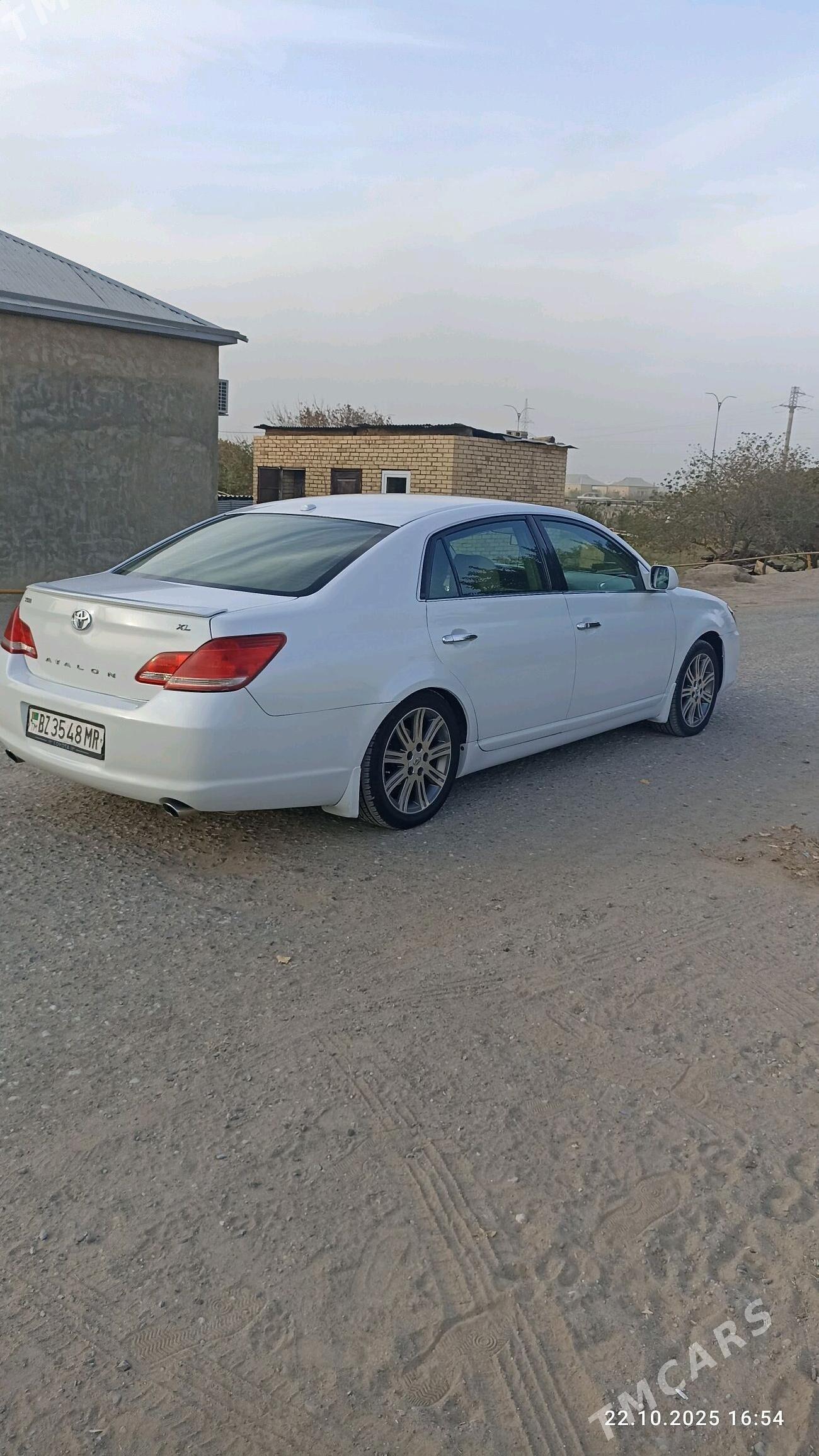 Toyota Avalon 2007 - 165 000 TMT - Мургап - img 3