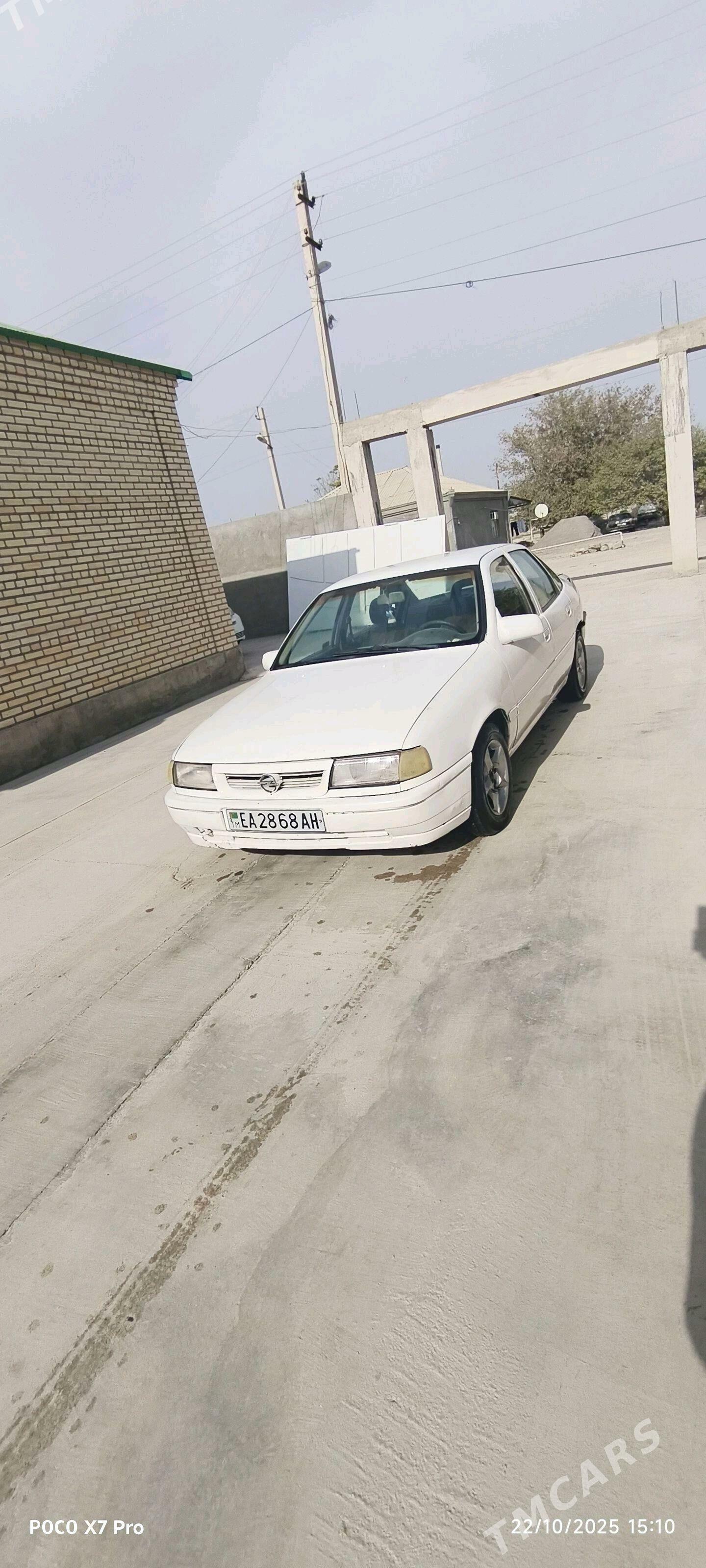 Opel Vectra 1992 - 32 000 TMT - Бахарден - img 5
