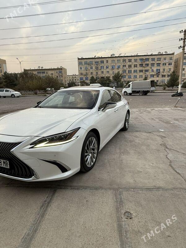 Lexus ES 350 2019 - 570 000 TMT - Мары - img 8