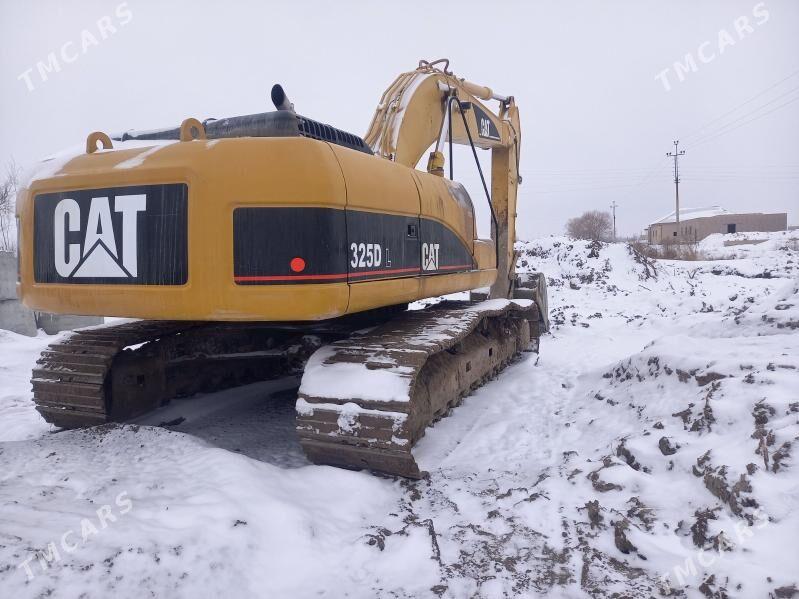 Caterpillar Excavator 2007 - 1 000 000 TMT - Дашогуз - img 1