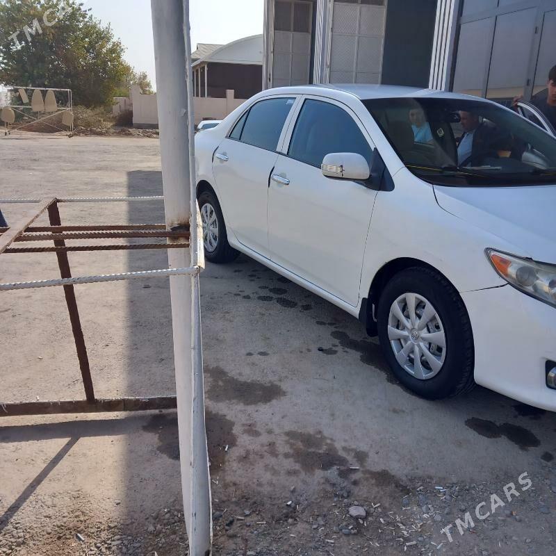 Toyota Corolla 2009 - 130 000 TMT - Мары - img 1