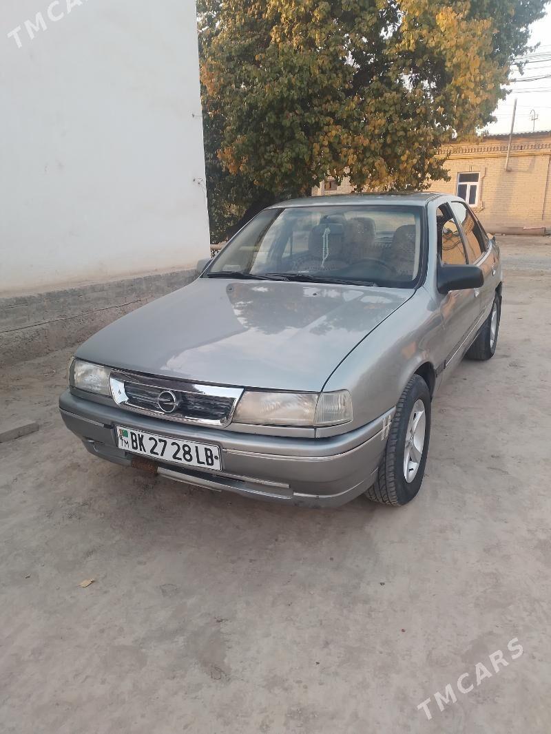 Opel Vectra 1993 - 40 000 TMT - Дянев - img 1