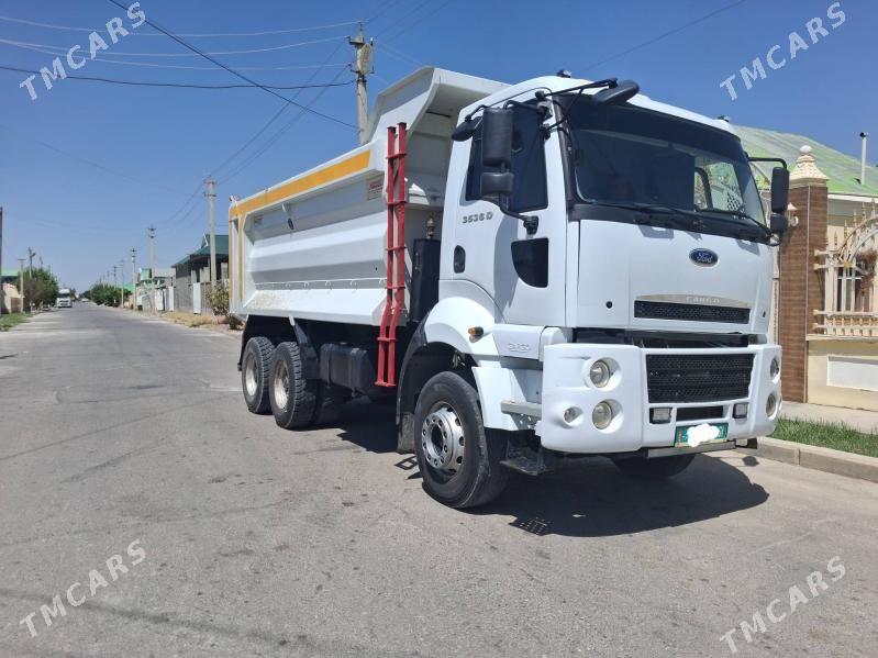 Ford Cargo 3535D 2014 - 760 000 TMT - Aşgabat - img 1