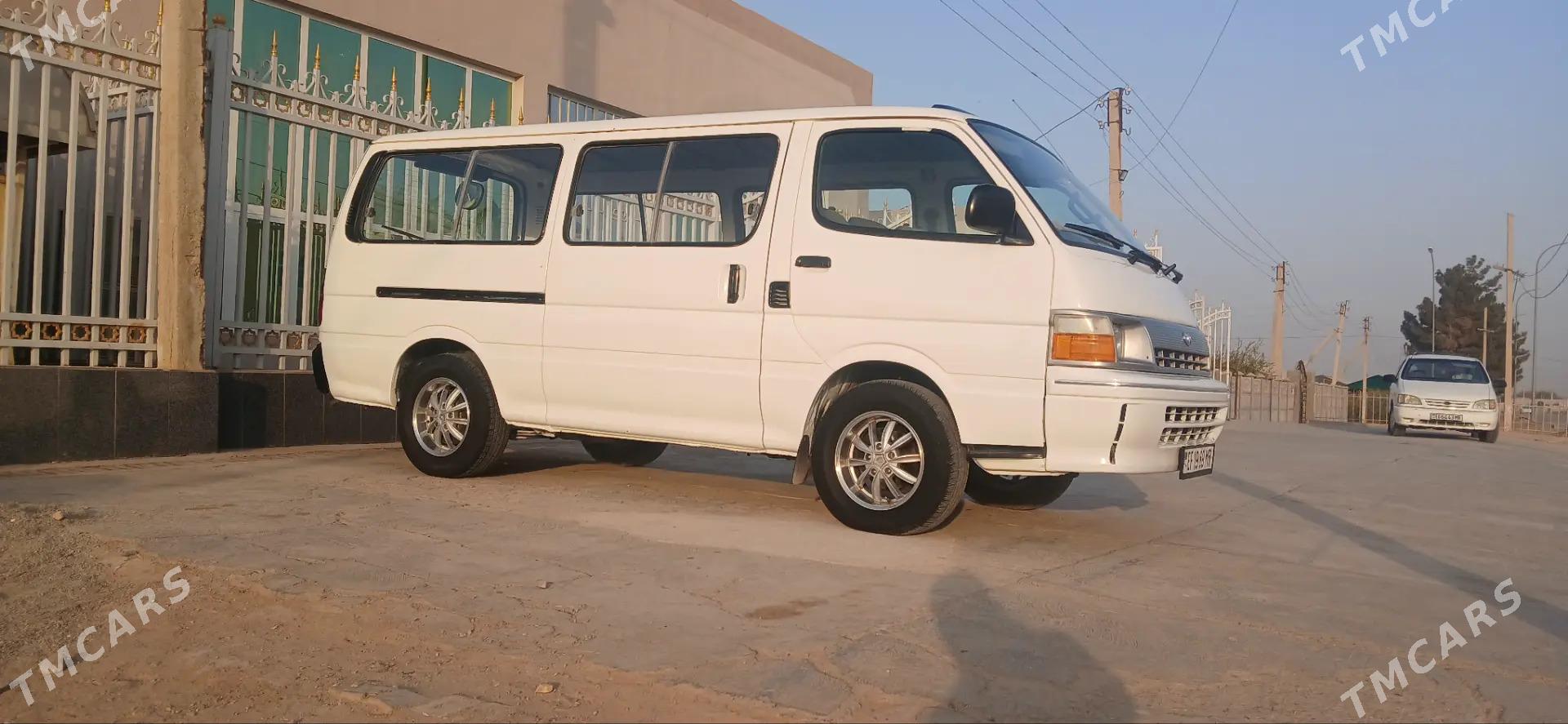 Toyota Hiace 1998 - 110 000 TMT - Векильбазар - img 1