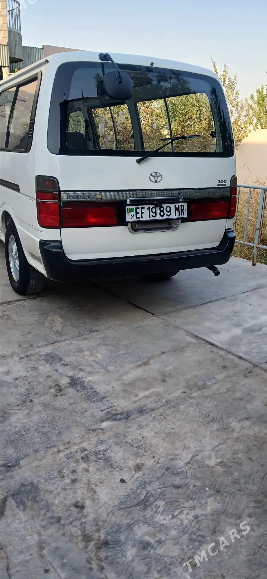 Toyota Hiace 1998 - 110 000 TMT - Векильбазар - img 3