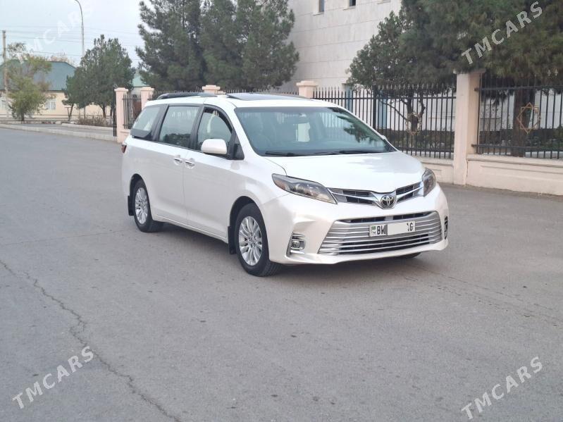 Toyota Sienna 2016 - 367 000 TMT - Aşgabat - img 1