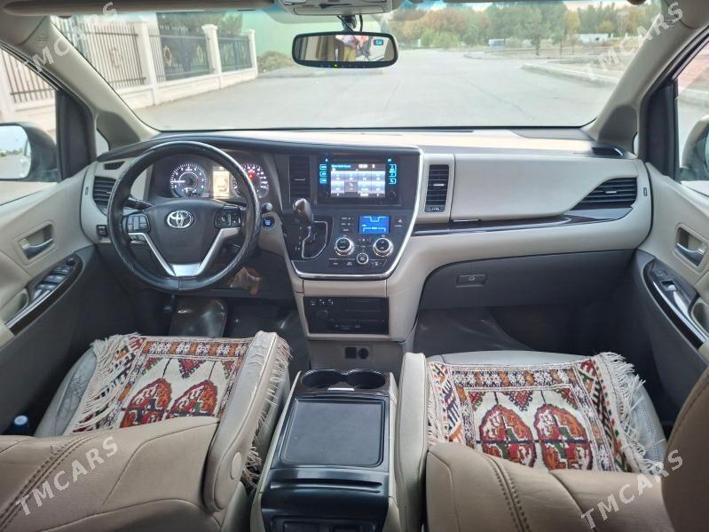 Toyota Sienna 2016 - 367 000 TMT - Aşgabat - img 5