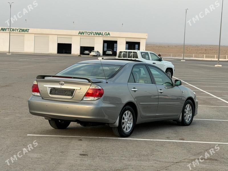 Toyota Camry 2005 - 353 000 TMT - Ашхабад - img 6