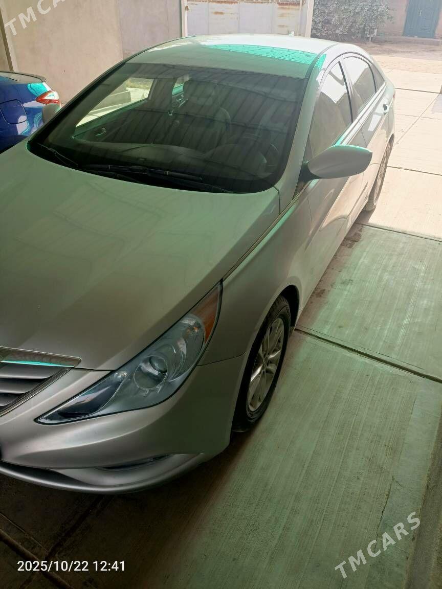 Hyundai Sonata 2013 - 160 000 TMT - Daşoguz - img 2
