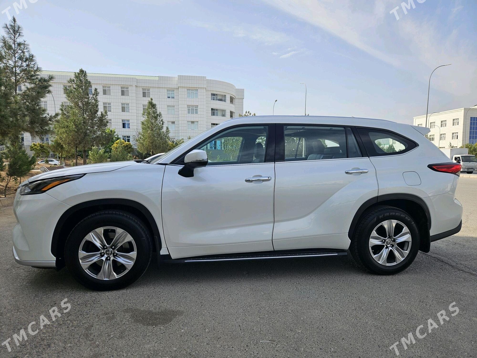Toyota Highlander 2021 - 590 000 TMT - Хитровка - img 1