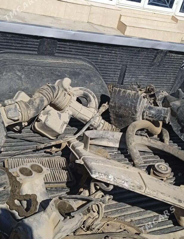 Toyota Tacoma 2003 - 92 000 TMT - Мары - img 6