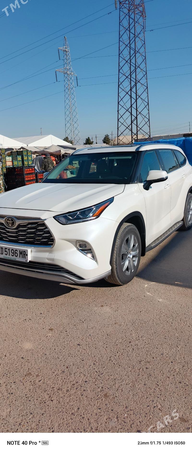 Toyota Highlander 2021 - 580 000 TMT - Мары - img 5