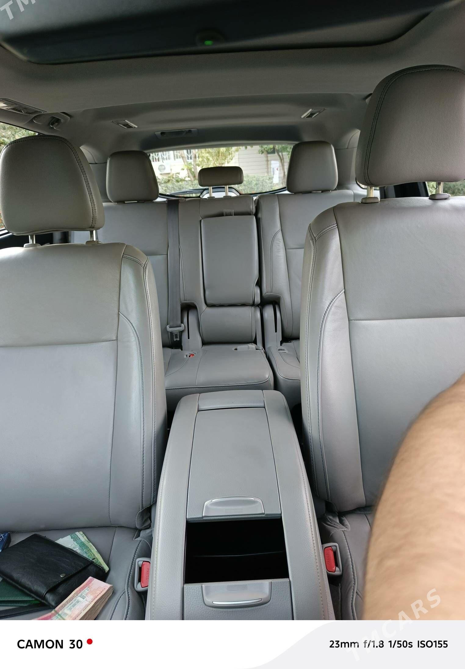 Toyota Highlander 2018 - 480 000 TMT - 10 mkr - img 4