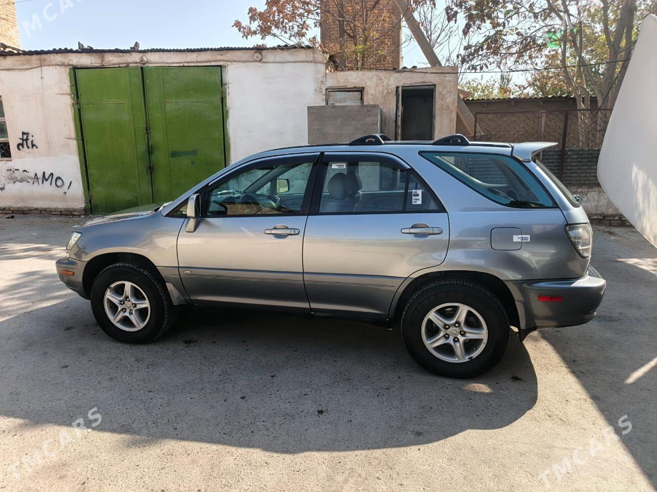 Lexus RX 300 2001 - 200 000 TMT - Kerki - img 3