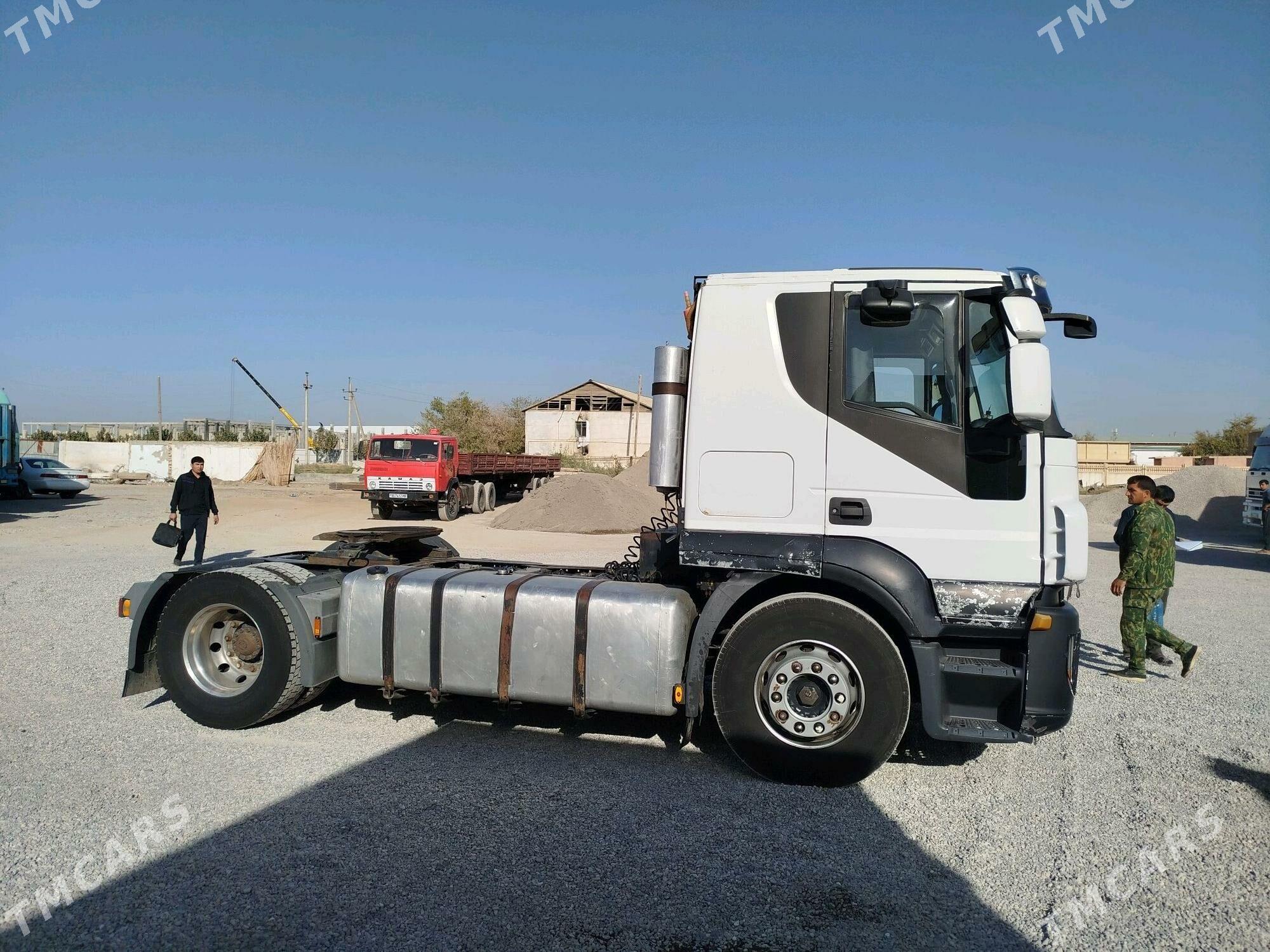Iveco Stralis 450 2010 - 400 000 TMT - Мары - img 1