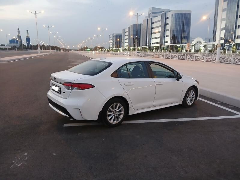 Toyota Corolla 2022 - 235 000 TMT - Ашхабад - img 3