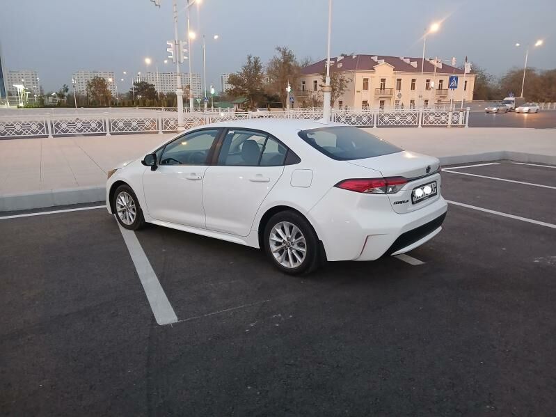 Toyota Corolla 2022 - 235 000 TMT - Ашхабад - img 7